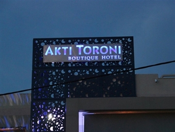 AKTI TORONI 4*