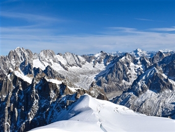 СКИЈАЊЕ НА АЛПИТЕ ❄️⛷  / 2025