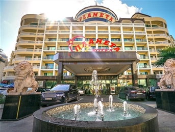 PLANETA HOTEL & AQUAPARK 5*
