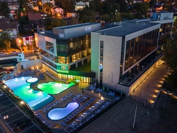 HOTEL TONANTI 4+*- VRNJACKA BANJA