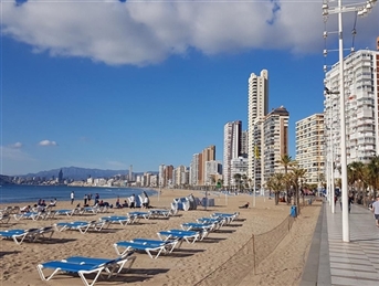 Летување во Бенидорм – Луксуз и Сонце на Медитеранот!