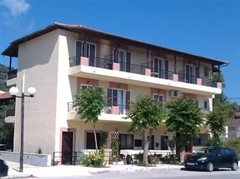 Вила Andreas Rooms - Никиана