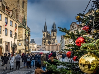 Прага ( Дрезден - OUTLET PARNDORF - Виена)- 2НП Christmas Market