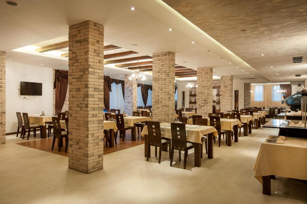 GRAND ROYALE 4*