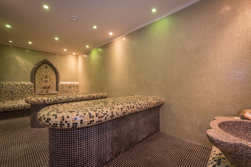 Hotel Lion 4*