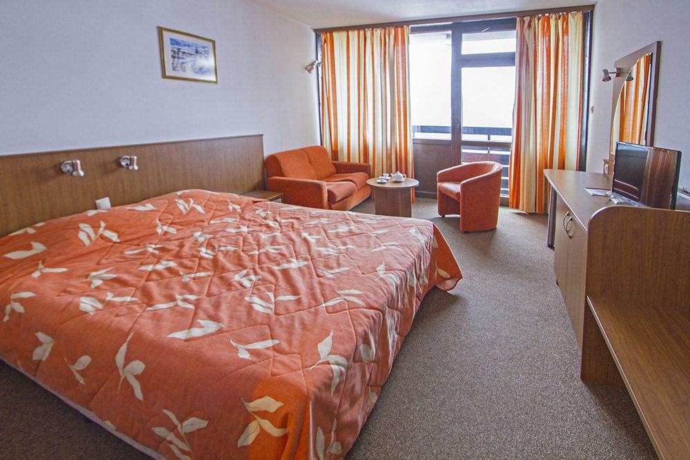 Хотел SAMOKOV 4*