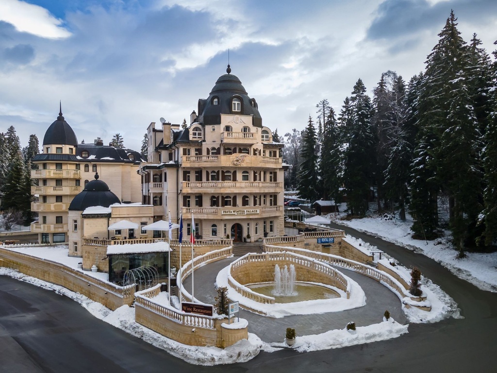 Hotel Festa Winter Palace 5*